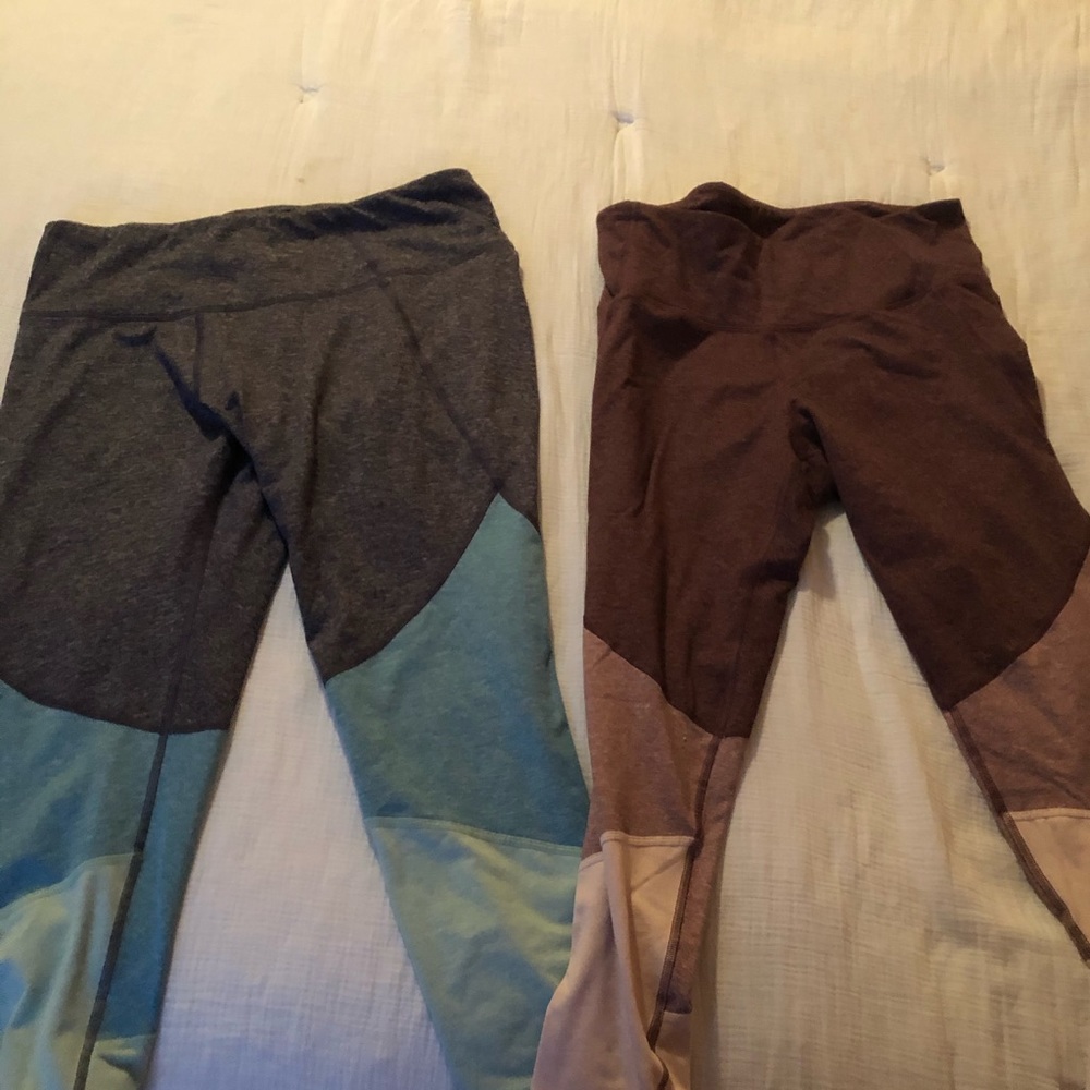 Old Navy Activewear fleece leggings 2 FOR 20!!